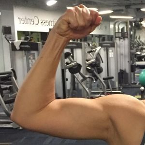 Meet your Posher, Elizabeth